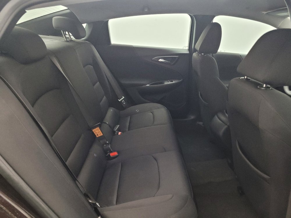 Used 2021 Chevrolet Malibu LS FWD image 19