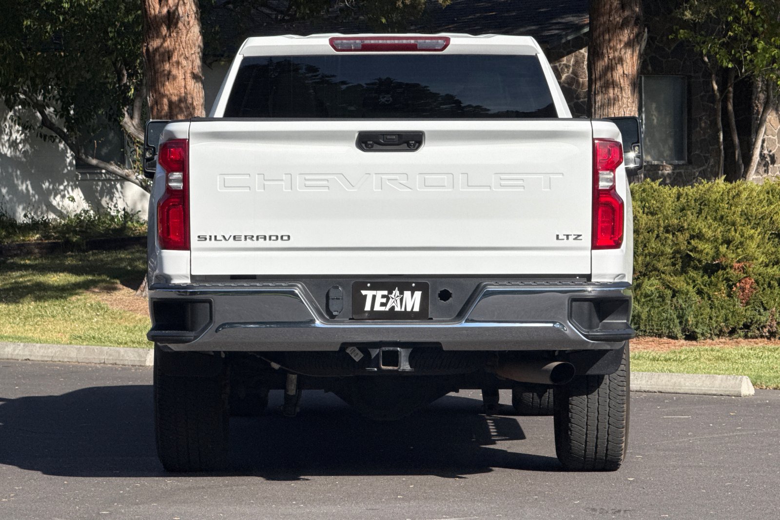 Used 2024 Chevrolet Silverado 2500 LTZ AWD/4WD image 5