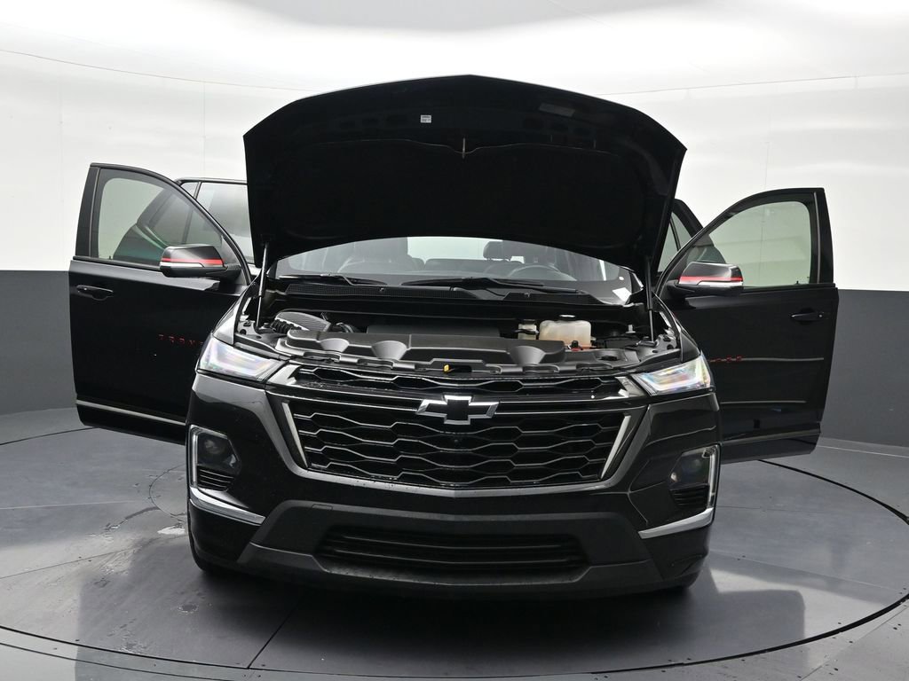 Used 2023 Chevrolet Traverse Premier w/ Redline Edition image 37