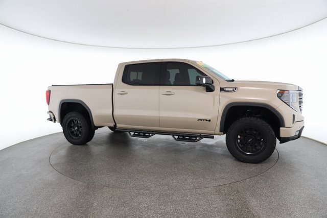 Used 2022 GMC Sierra 1500 AT4 w/ Technology Package image 24