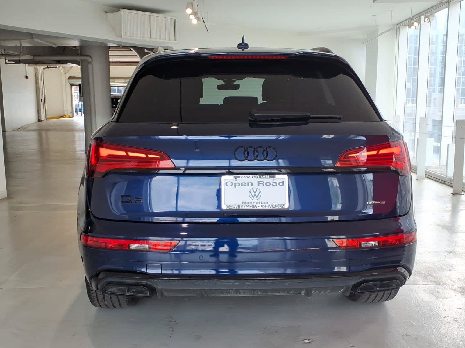 Used 2023 Audi Q5 2.0T Premium Plus w/ Premium Plus Package AWD/4WD image 5