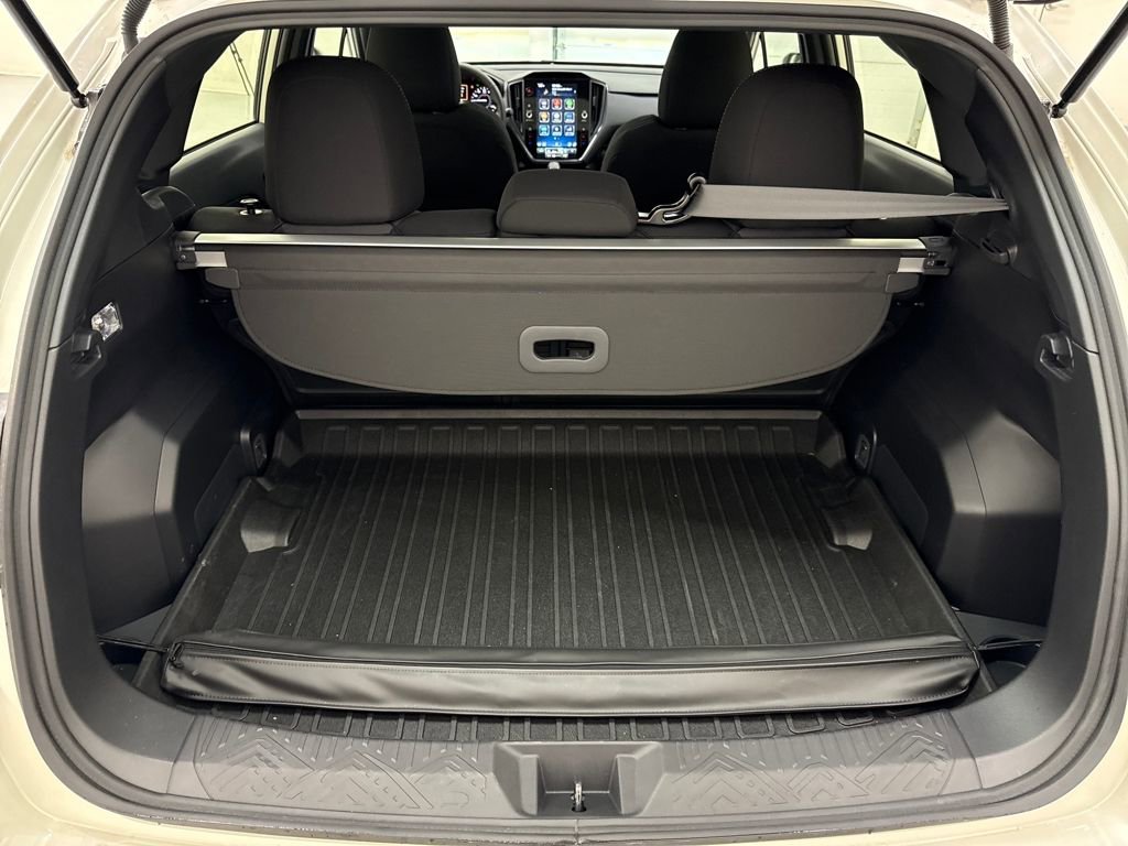 Used 2025 Subaru Impreza RS w/ Popular Package #3 image 27