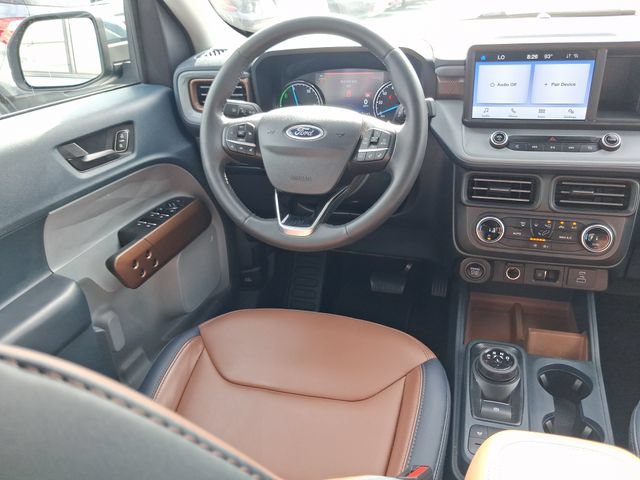 Used 2023 Ford Maverick Lariat FWD image 8