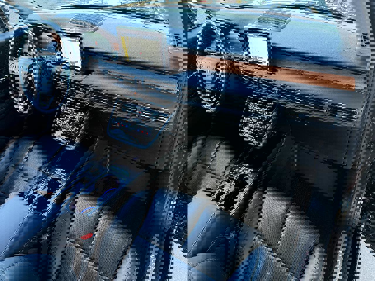 Used 2022 Lincoln Corsair Reserve w/ Equipment Group 201A image 34