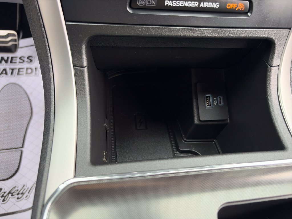 Used 2024 Ford Edge ST-Line AWD/4WD image 22