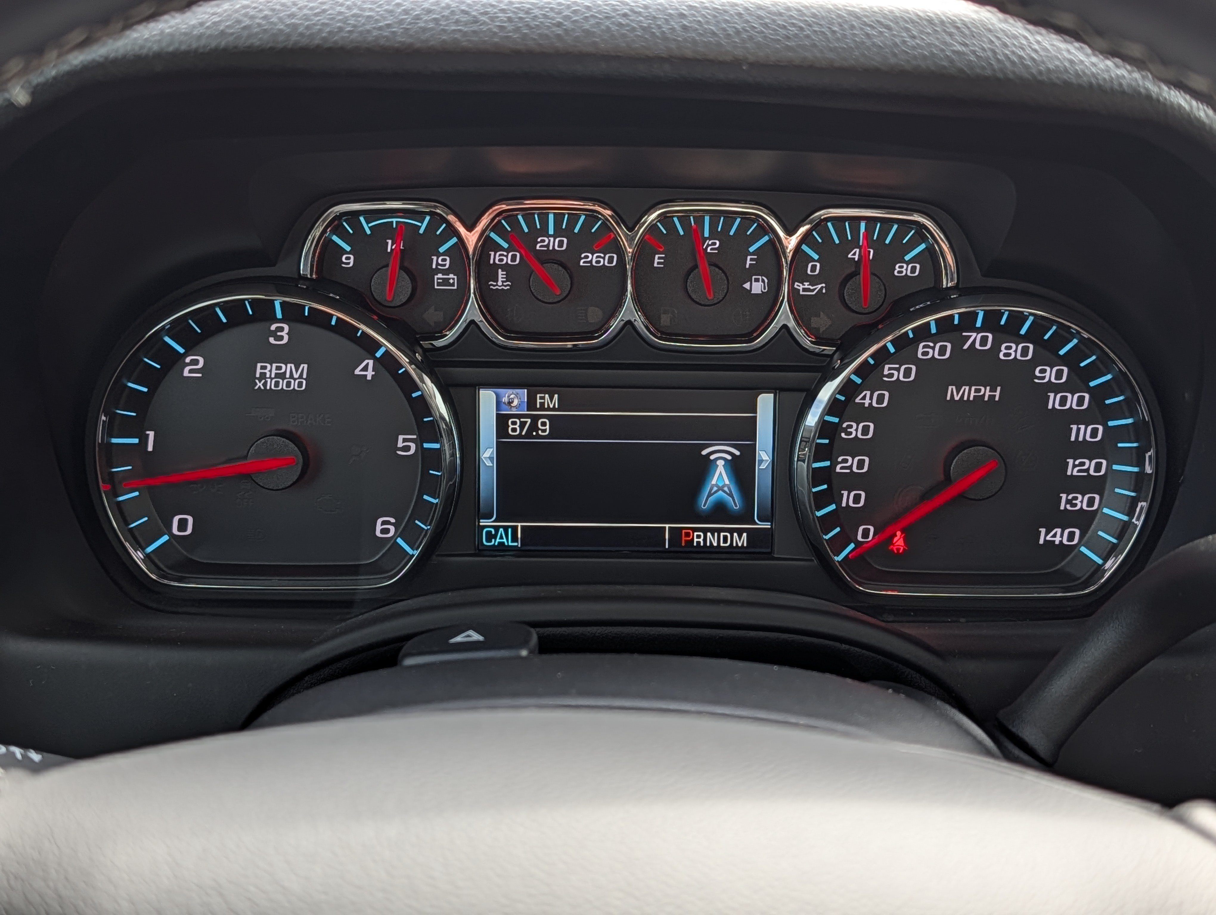 Used 2015 Chevrolet Tahoe LTZ AWD/4WD image 28