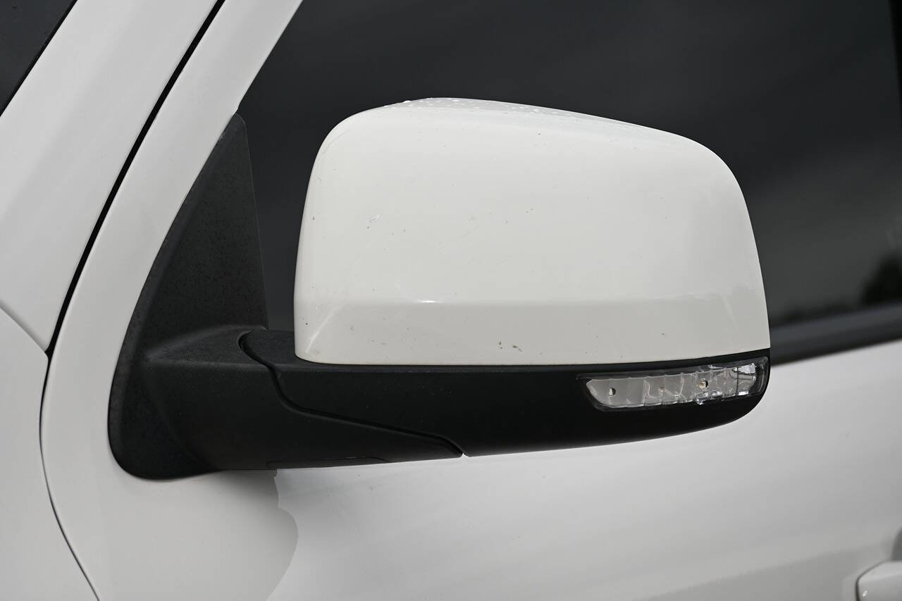 Used 2012 Dodge Durango R/T w/ Leather Interior Group image 24