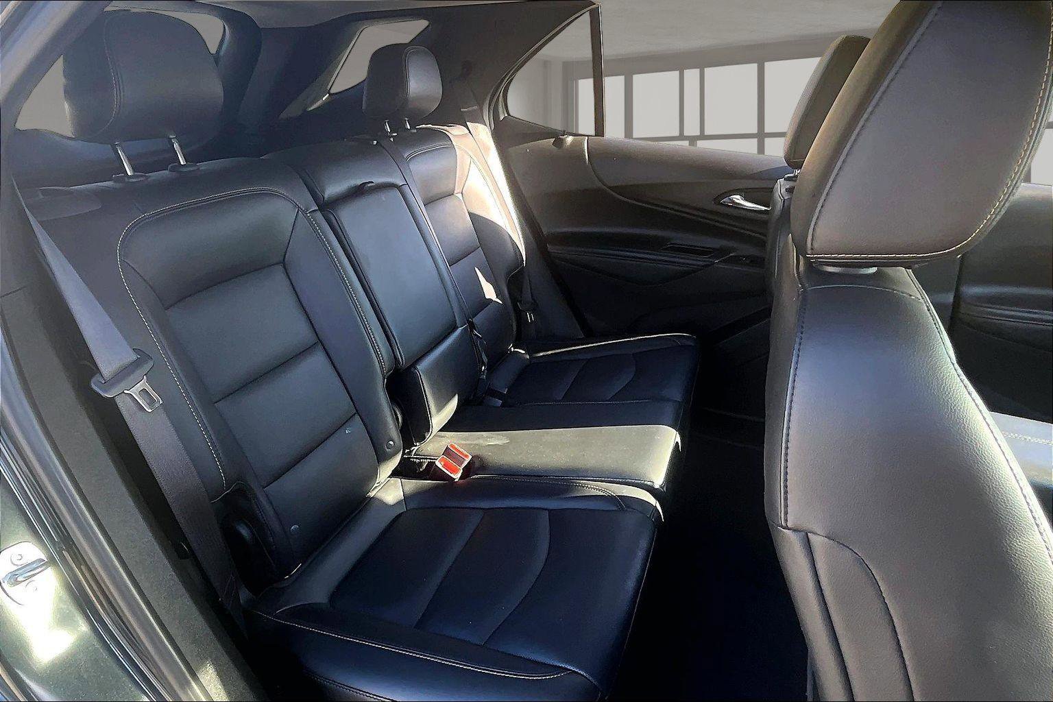 Used 2021 Chevrolet Equinox Premier AWD/4WD image 26