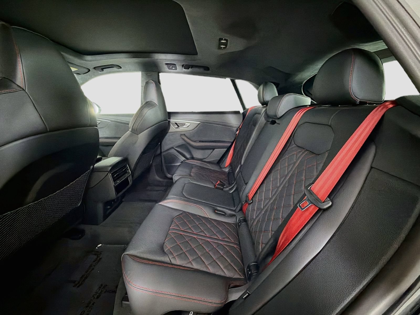 New 2026 Audi SQ8 Prestige AWD/4WD image 26