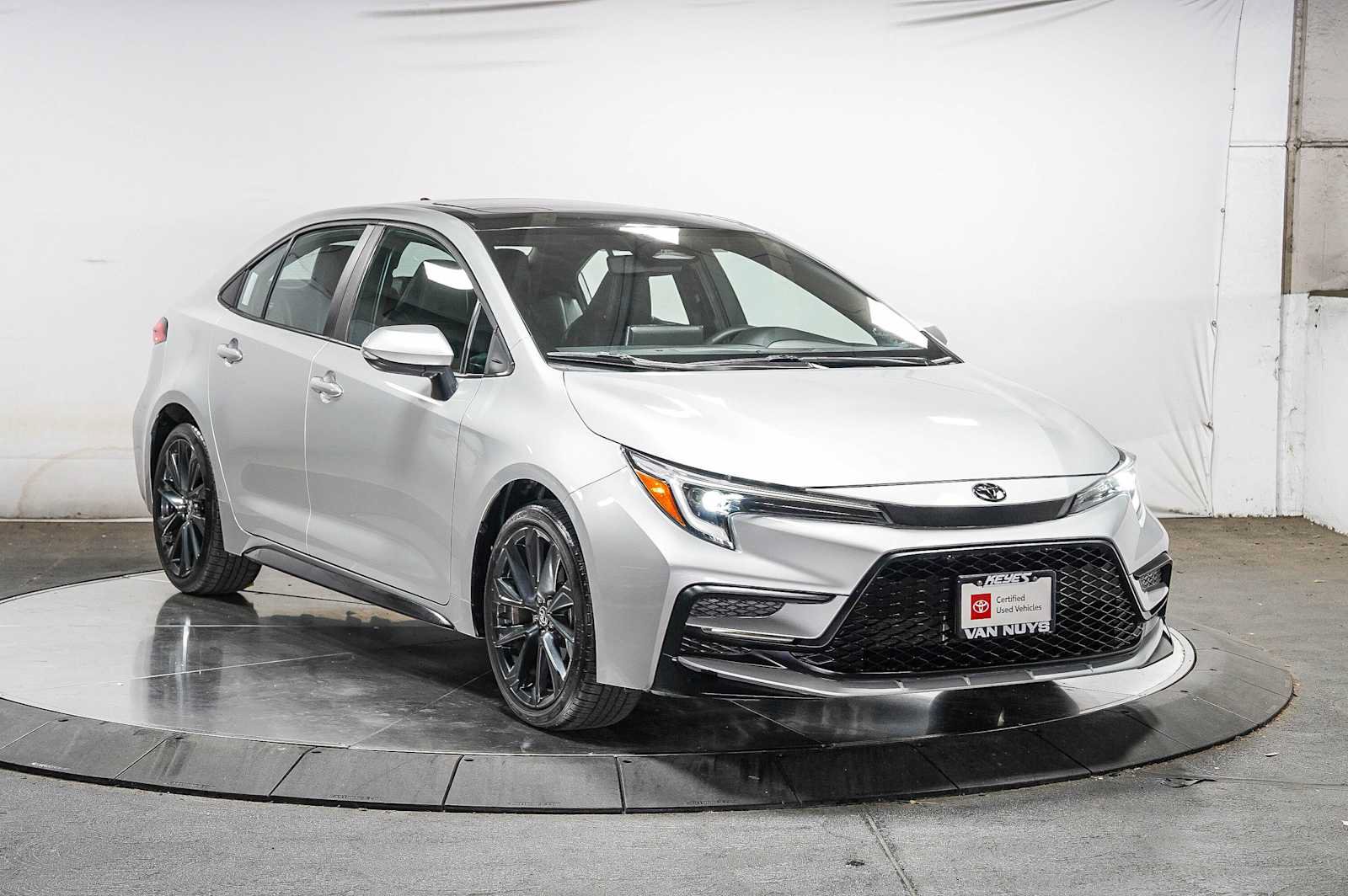 Certified 2024 Toyota Corolla XSE FWD image 6