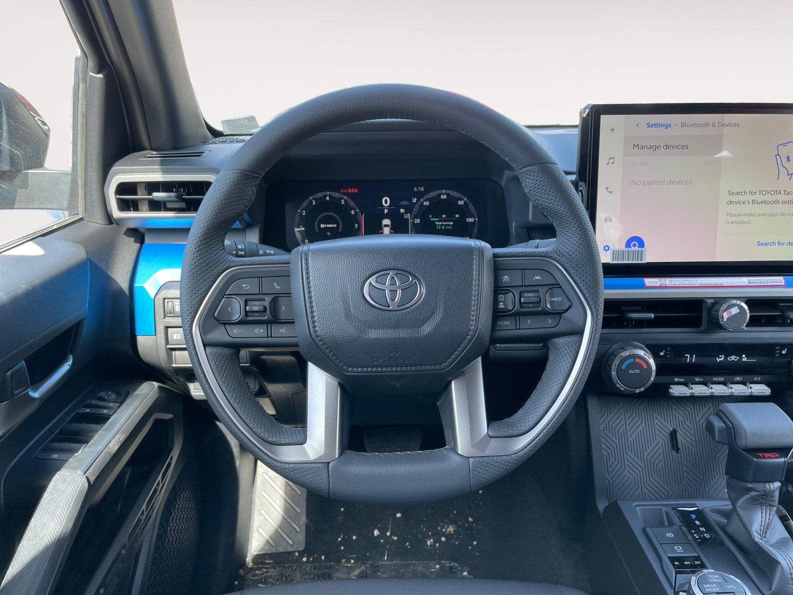 Used 2025 Toyota Tacoma TRD Off-Road AWD/4WD image 14