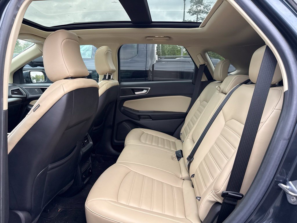 Used 2023 Ford Edge SEL w/ Convenience Package AWD/4WD image 8