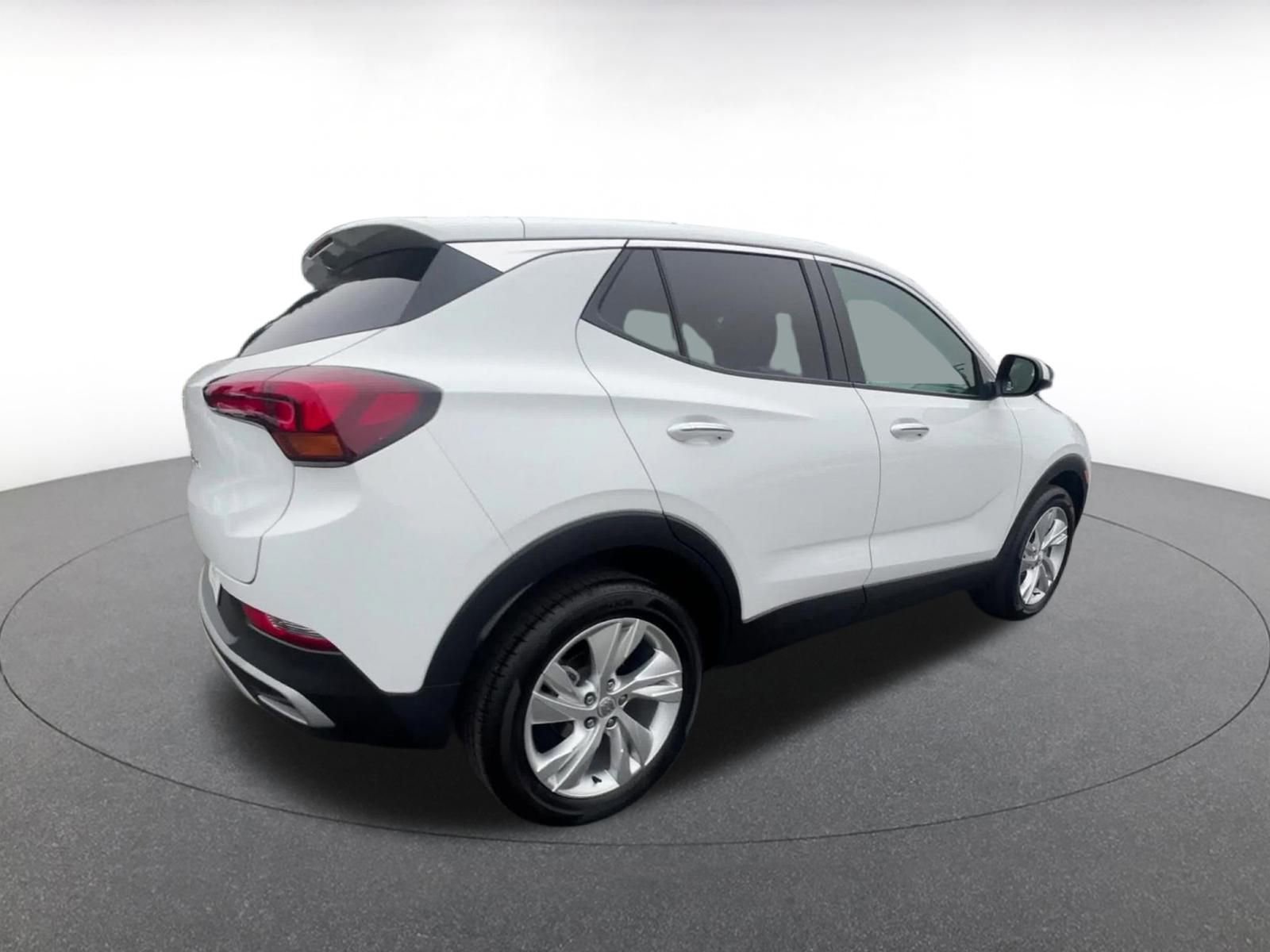 Used 2025 Buick Encore GX Preferred image 14