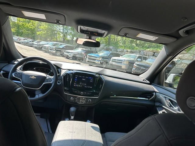 Used 2023 Chevrolet Traverse LT FWD image 27
