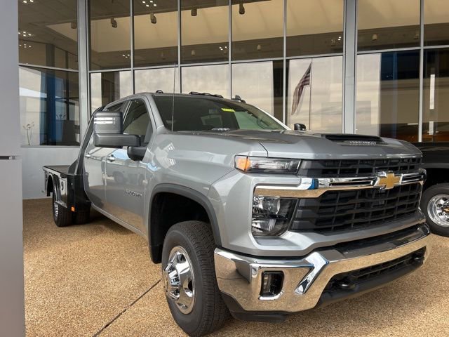 New 2026 Chevrolet Silverado 3500 LT w/ Convenience Package