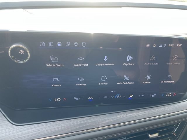 New 2026 Chevrolet Suburban LT w/ Comfort Package AWD/4WD image 16