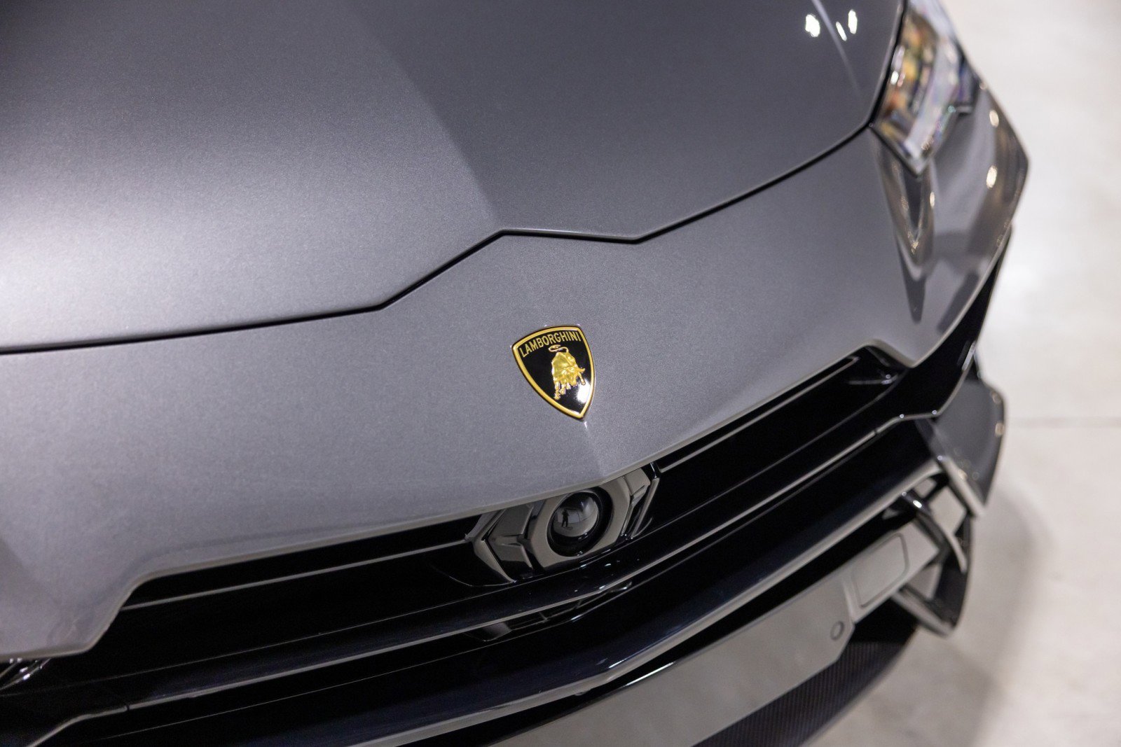 Used 2023 Lamborghini Urus Performante image 24