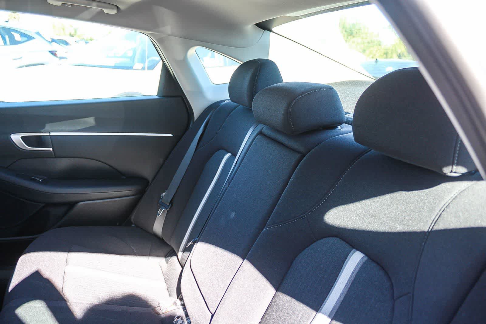 Used 2025 Hyundai Sonata SEL FWD image 24