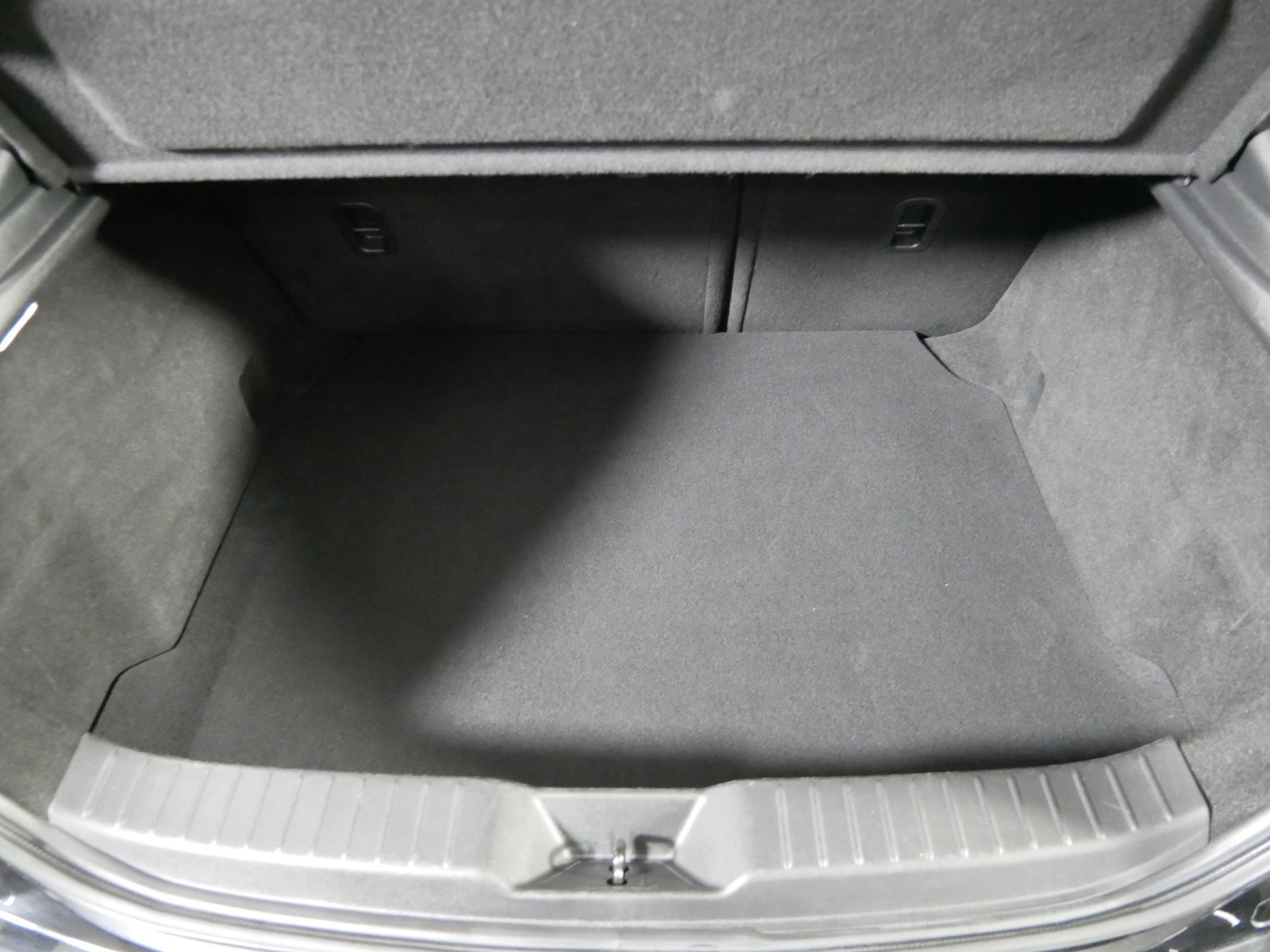Used 2025 MAZDA MAZDA3 s Sport FWD image 18