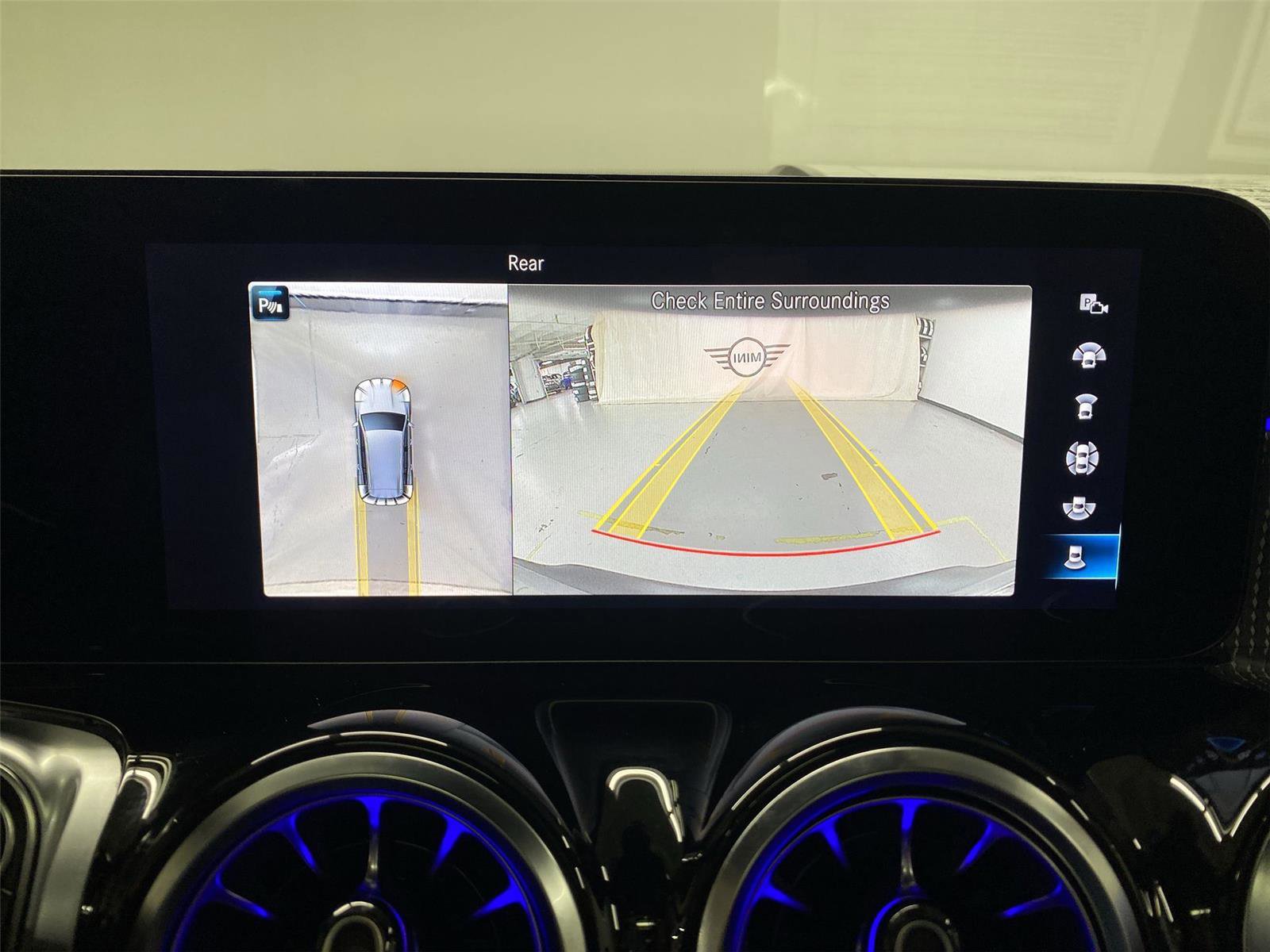 Used 2023 Mercedes-Benz EQB 250+ image 28