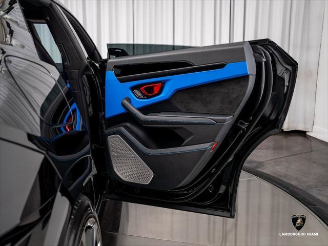 Used 2024 Lamborghini Urus S AWD/4WD image 24