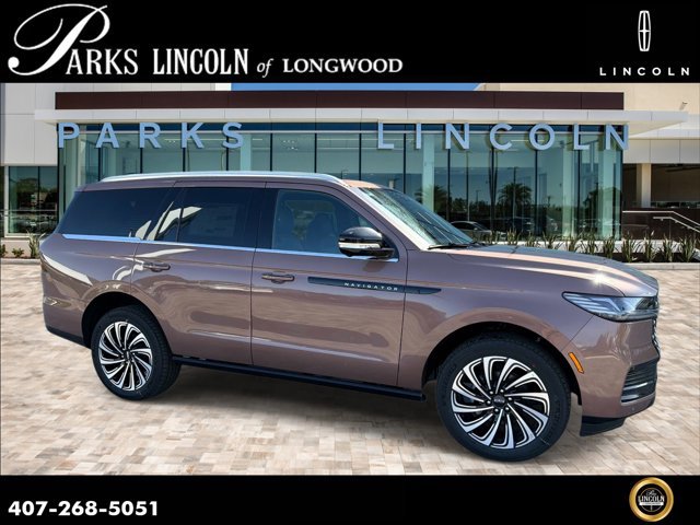 New 2026 Lincoln Navigator Black Label AWD/4WD image 1