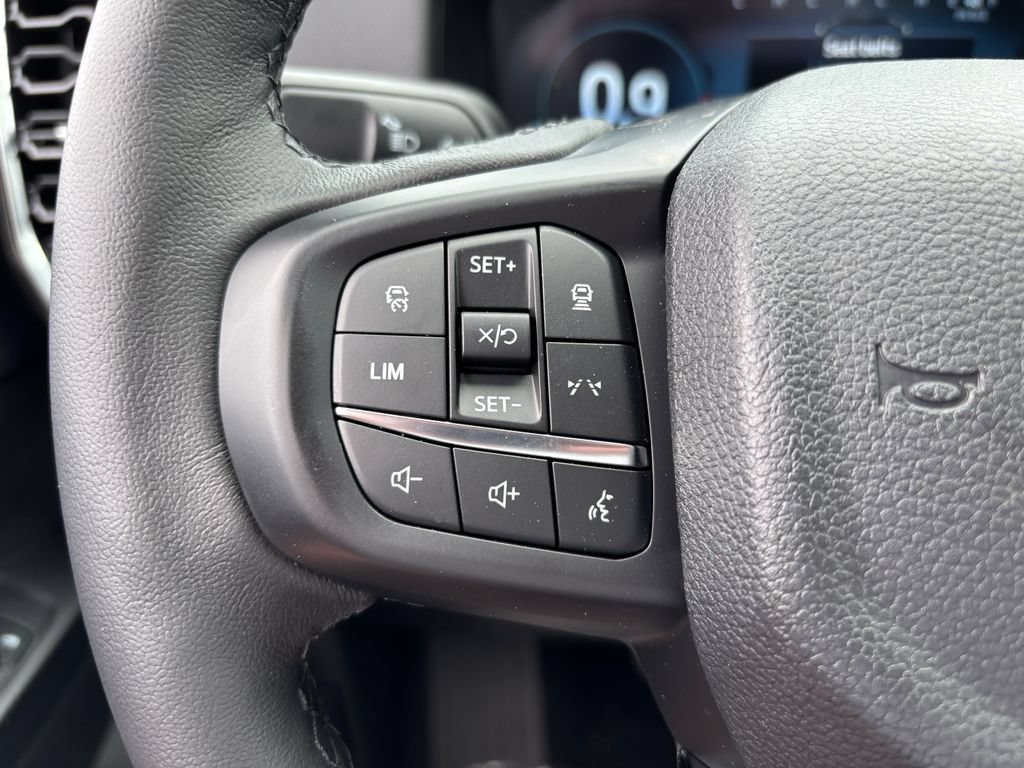 New 2025 Ford Ranger Lariat w/ FX4 Off-Road Package AWD/4WD image 24