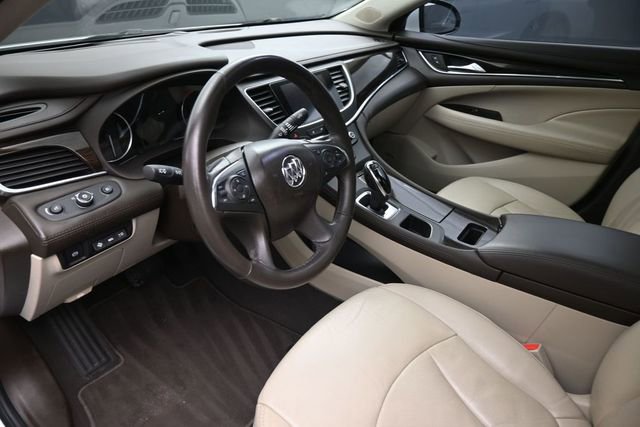 Used 2017 Buick LaCrosse Premium w/ Driver Confidence Package #2 AWD/4WD image 33