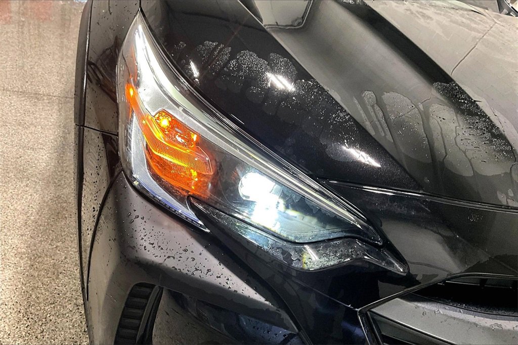 Used 2024 Subaru Outback Premium image 30