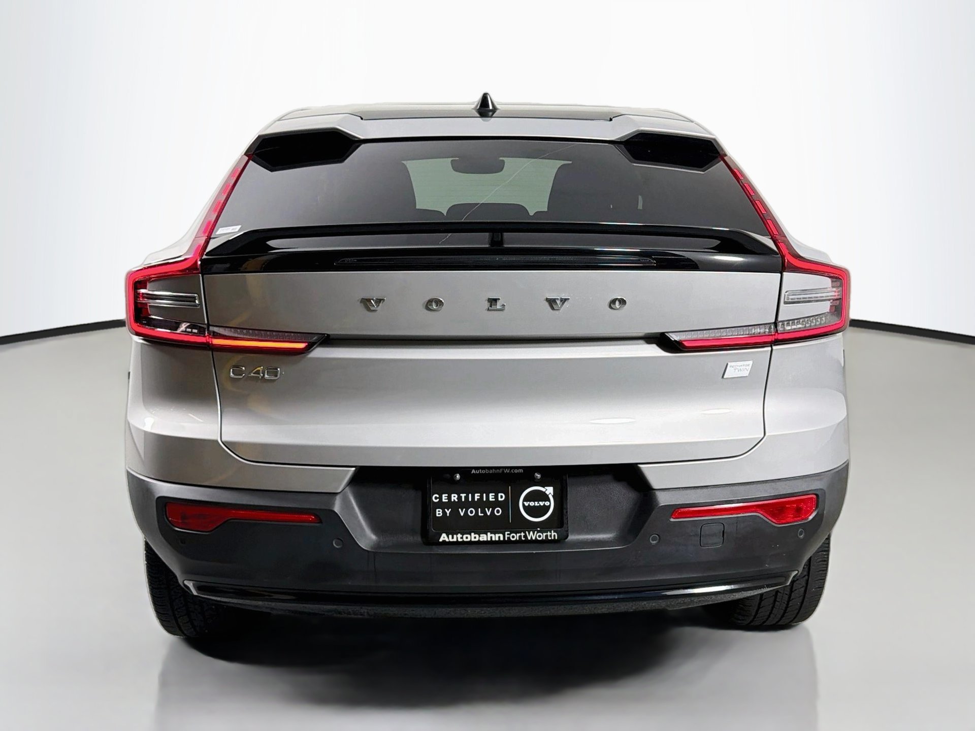 Certified 2023 Volvo C40 Recharge Core AWD/4WD image 7