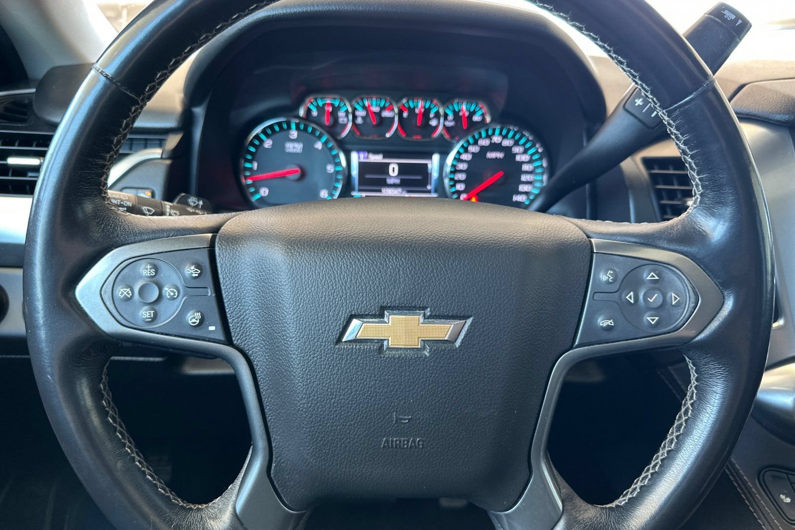 Used 2020 Chevrolet Tahoe LT AWD/4WD image 24