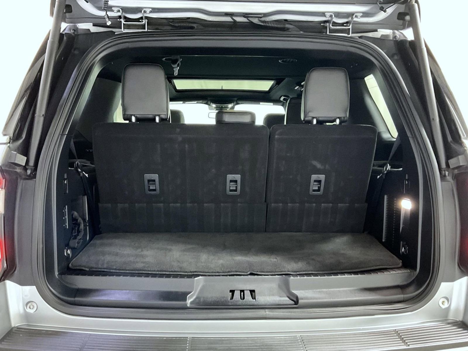 Used 2021 Ford Expedition Limited image 23