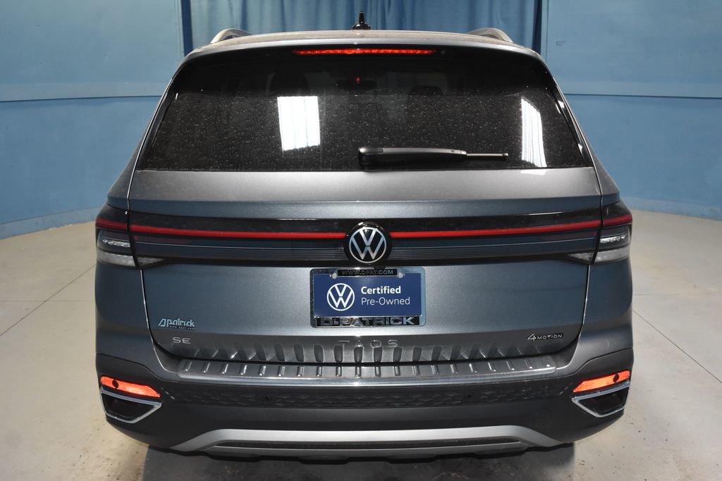 Certified 2025 Volkswagen Taos SE w/ Panoramic Sunroof Package image 23