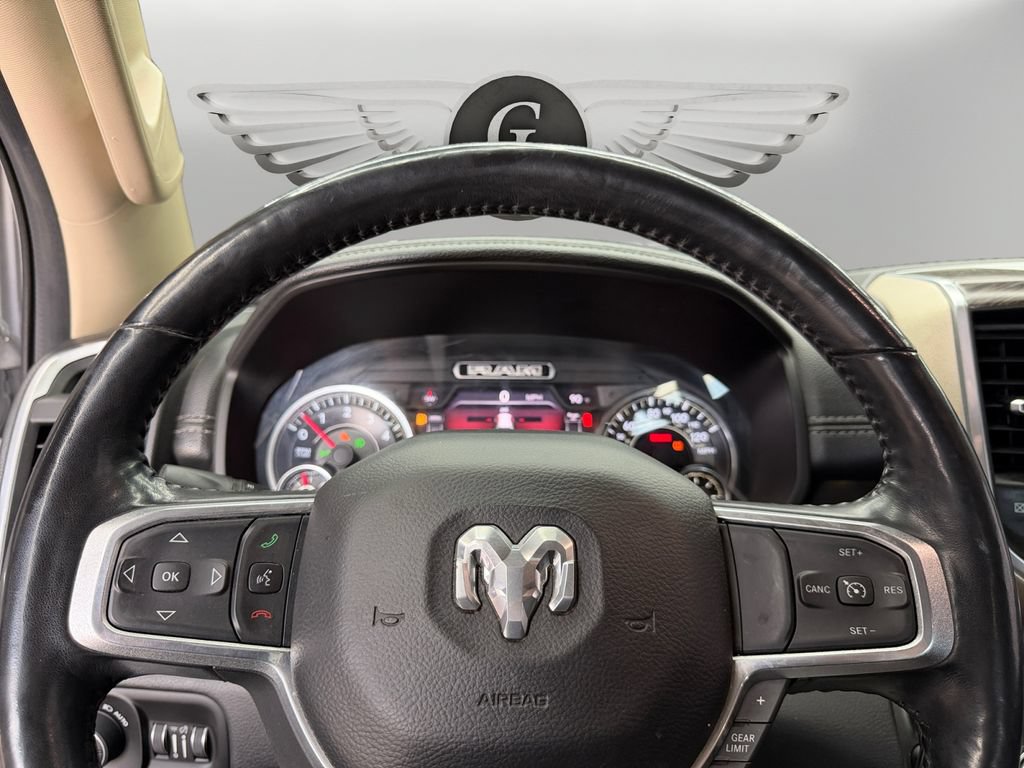 Used 2020 RAM 1500 Laramie AWD/4WD image 21