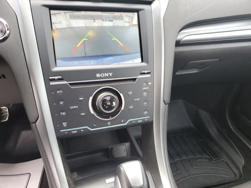 Used 2014 Ford Fusion Titanium image 22