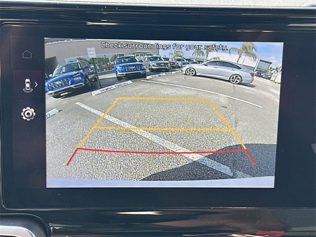 Used 2022 Kia Sorento EX w/ Panoramic Sunroof Package image 29