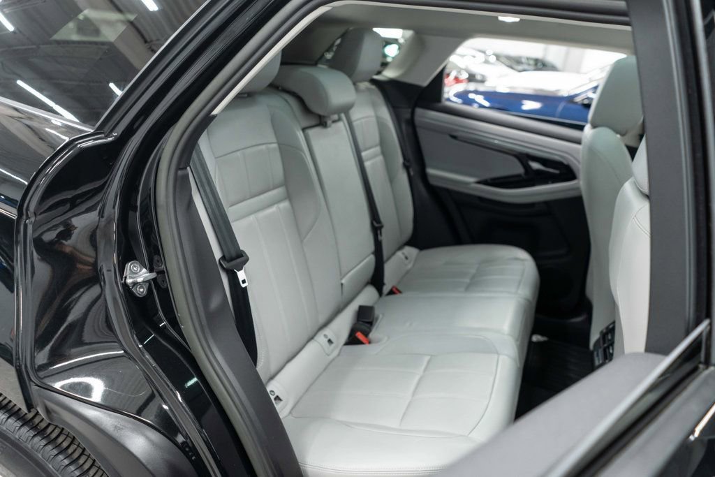 Used 2023 Land Rover Range Rover Evoque S image 12