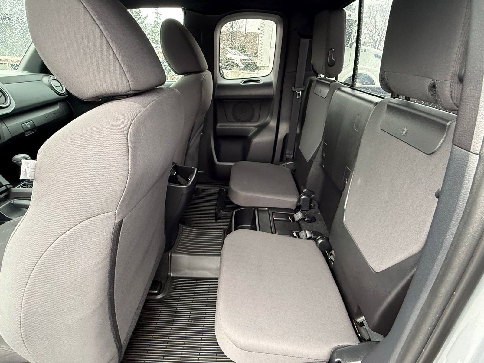 Used 2018 Toyota Tacoma TRD Off-Road image 13