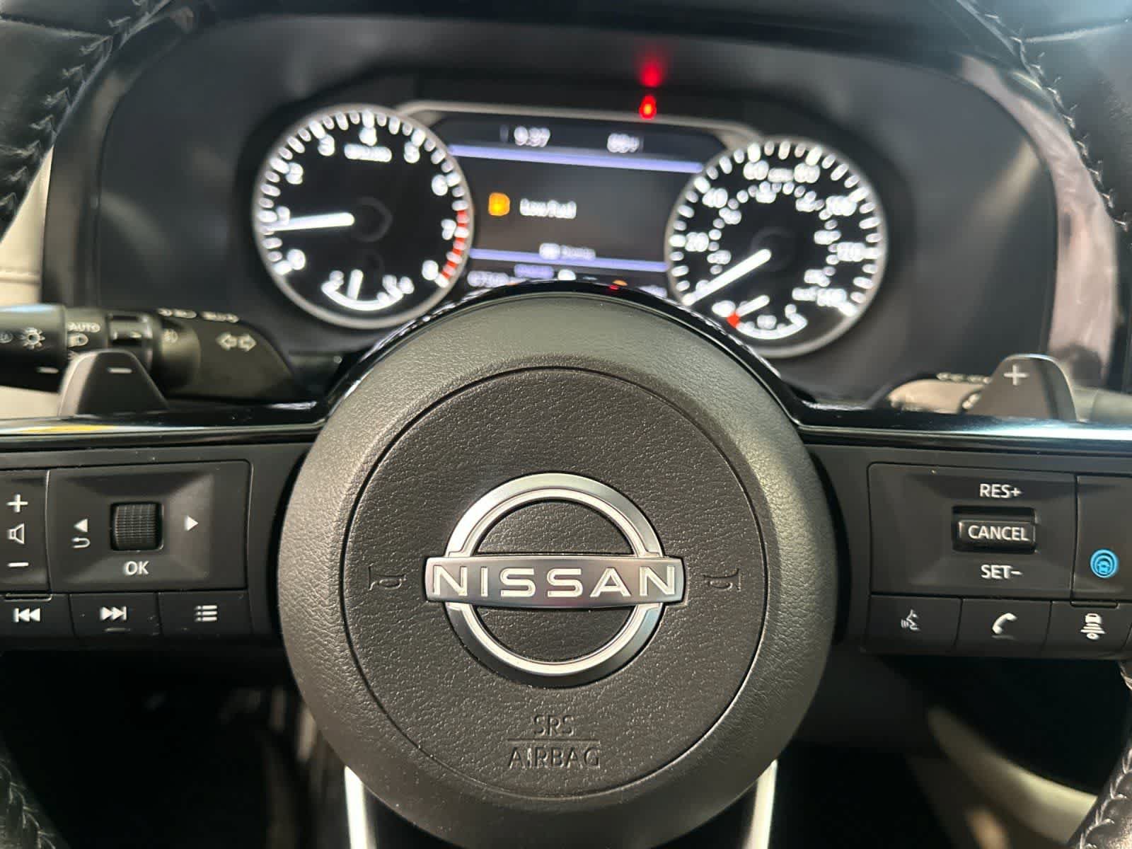 Used 2022 Nissan Pathfinder SL w/ SL Premium Package FWD image 25