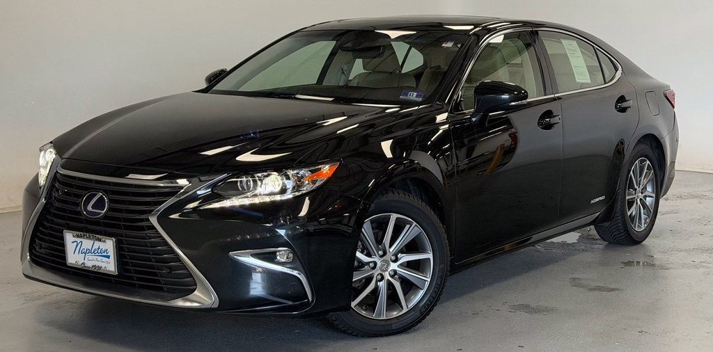 Used 2017 Lexus ES 300h