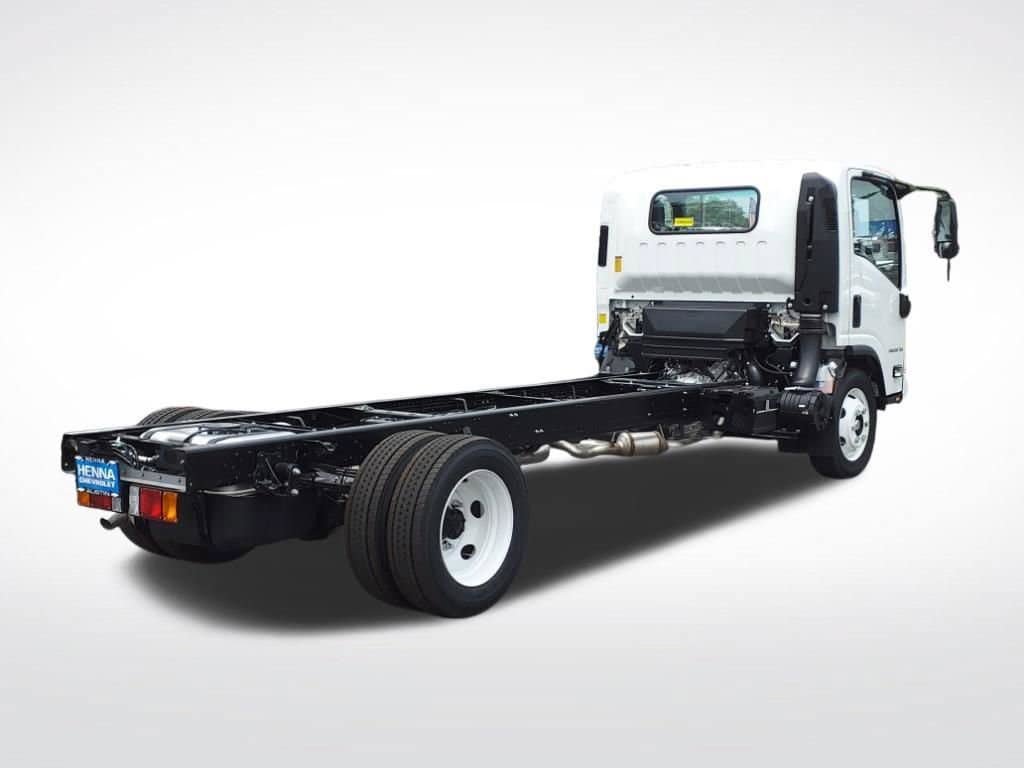 New 2025 Chevrolet Low Cab Forward 5500XG RWD image 4