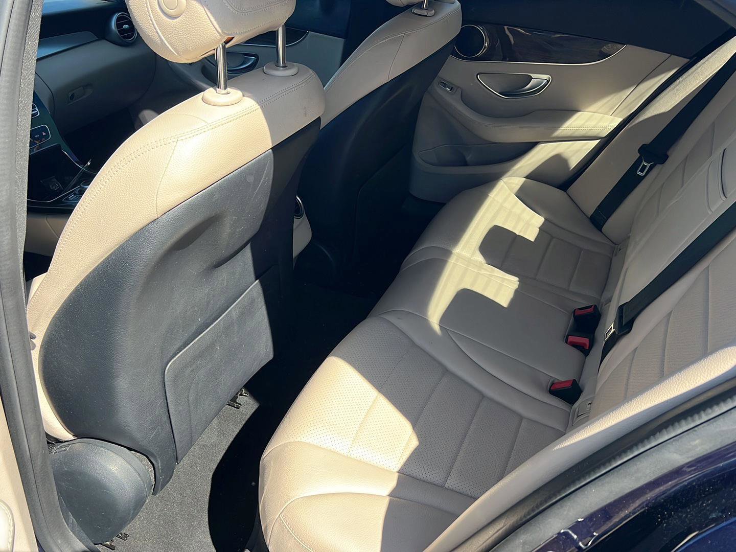 Used 2019 Mercedes-Benz C 300 Sedan w/ Premium Package image 11