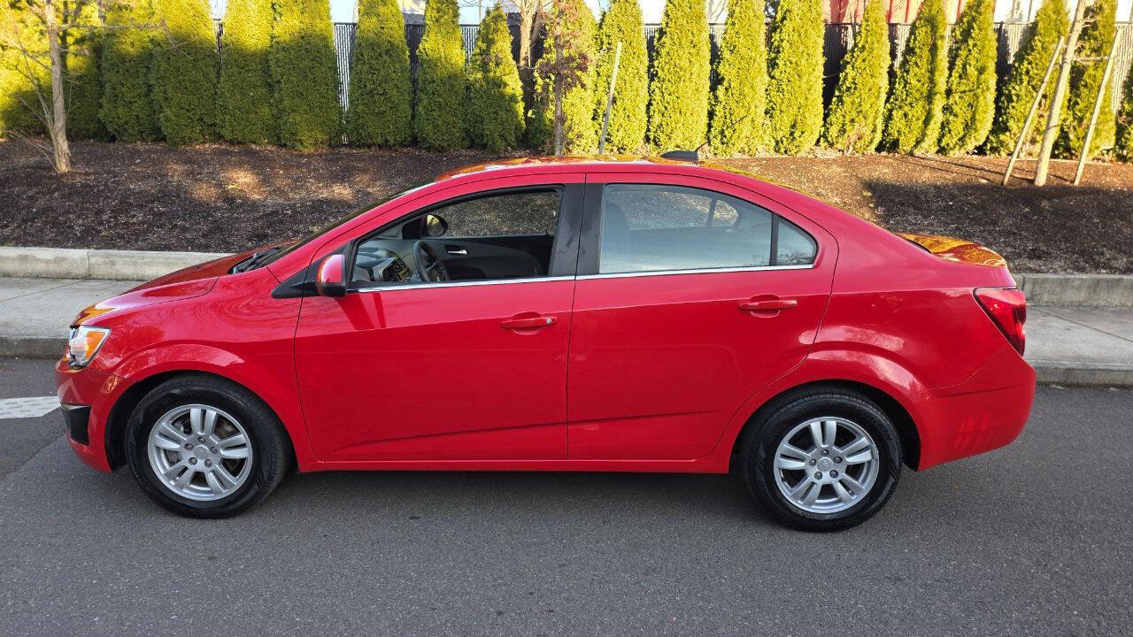 Used 2016 Chevrolet Sonic LT image 8