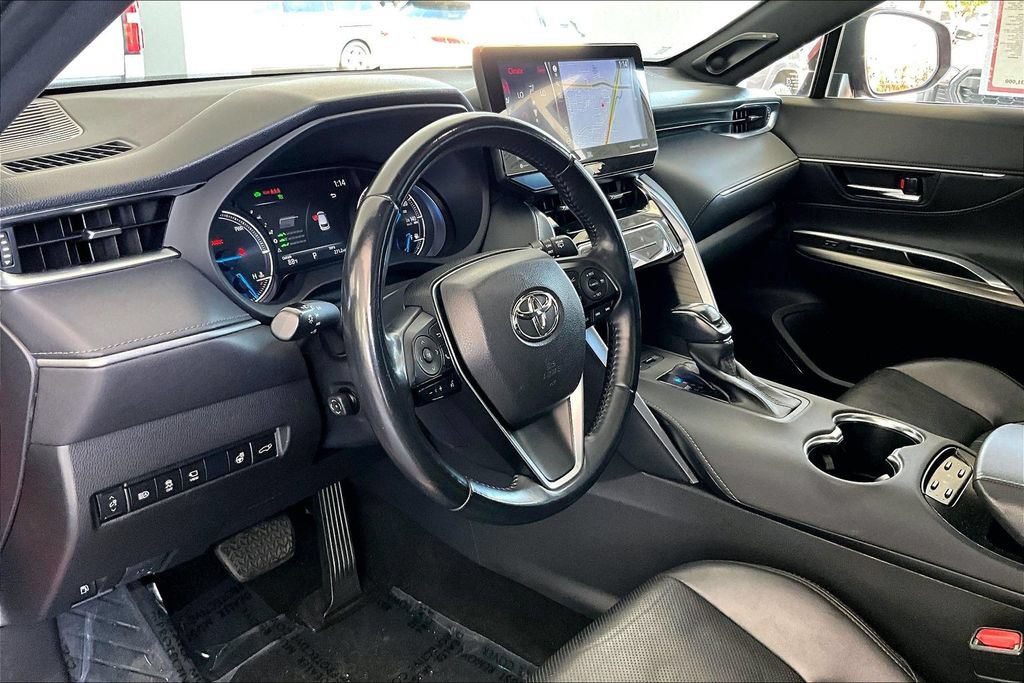 Certified 2021 Toyota Venza Limited AWD/4WD image 17