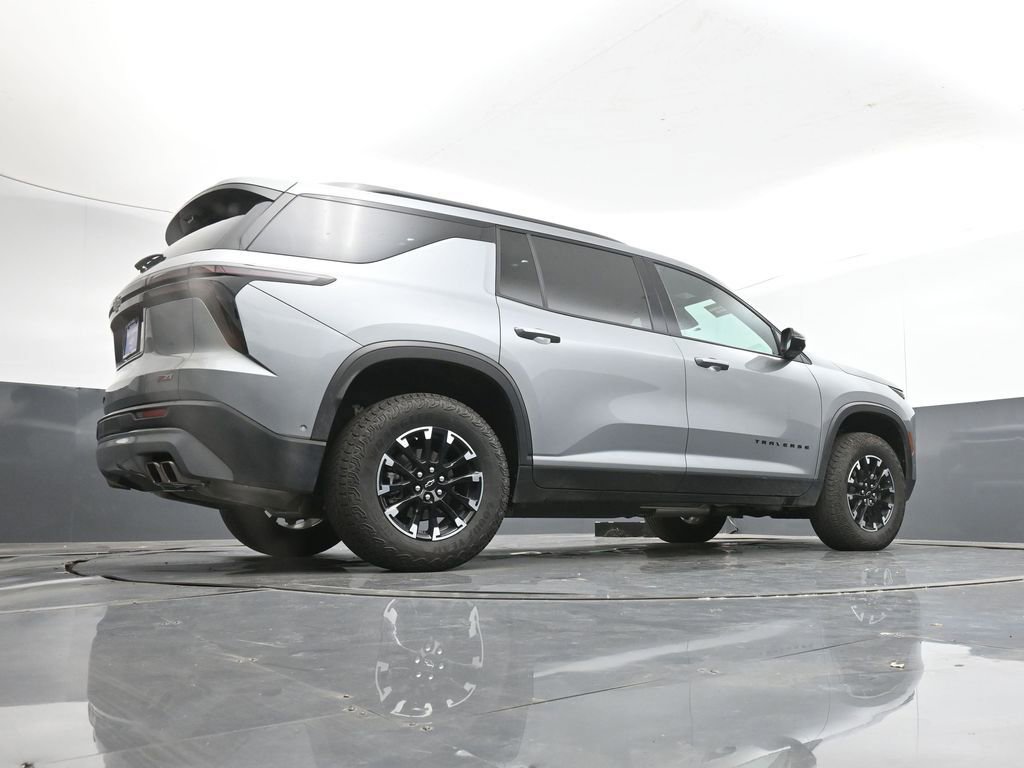 Certified 2024 Chevrolet Traverse Z71 w/ Enhanced Driving Package image 43