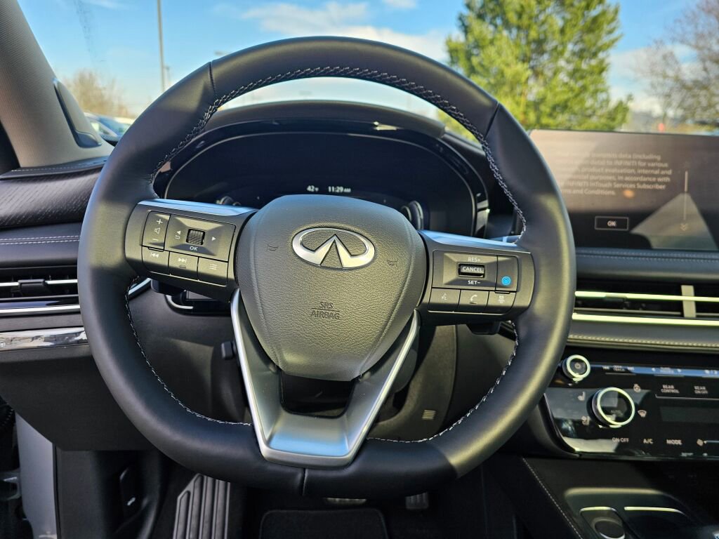 New 2025 INFINITI QX60 Sensory image 30