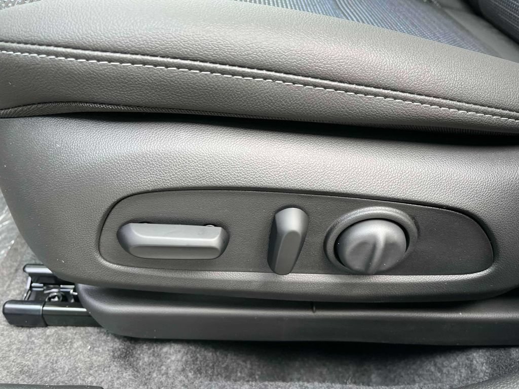 New 2025 Buick Envista Preferred w/ Convenience I Package FWD image 22