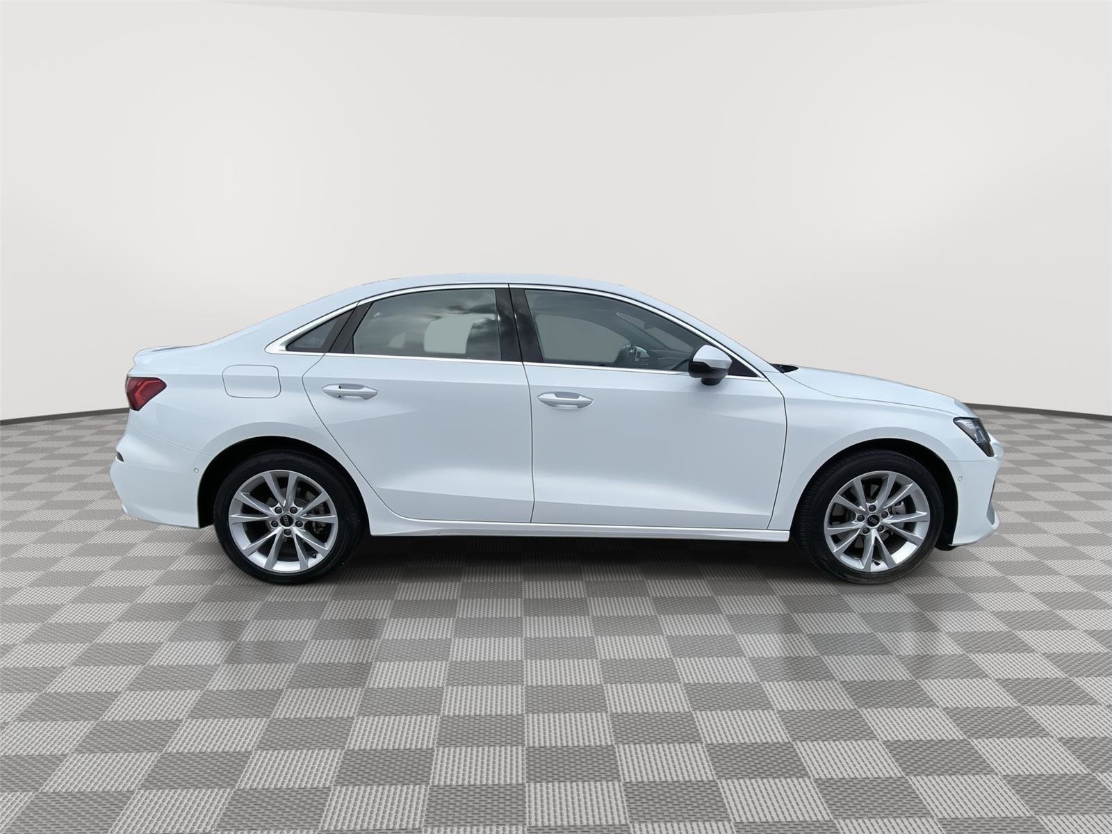 Used 2025 Audi A3 2.0T Premium w/ Convenience Package image 6