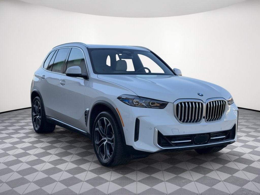 Used 2026 BMW X5 sDrive40i w/ Climate Comfort Package RWD image 7