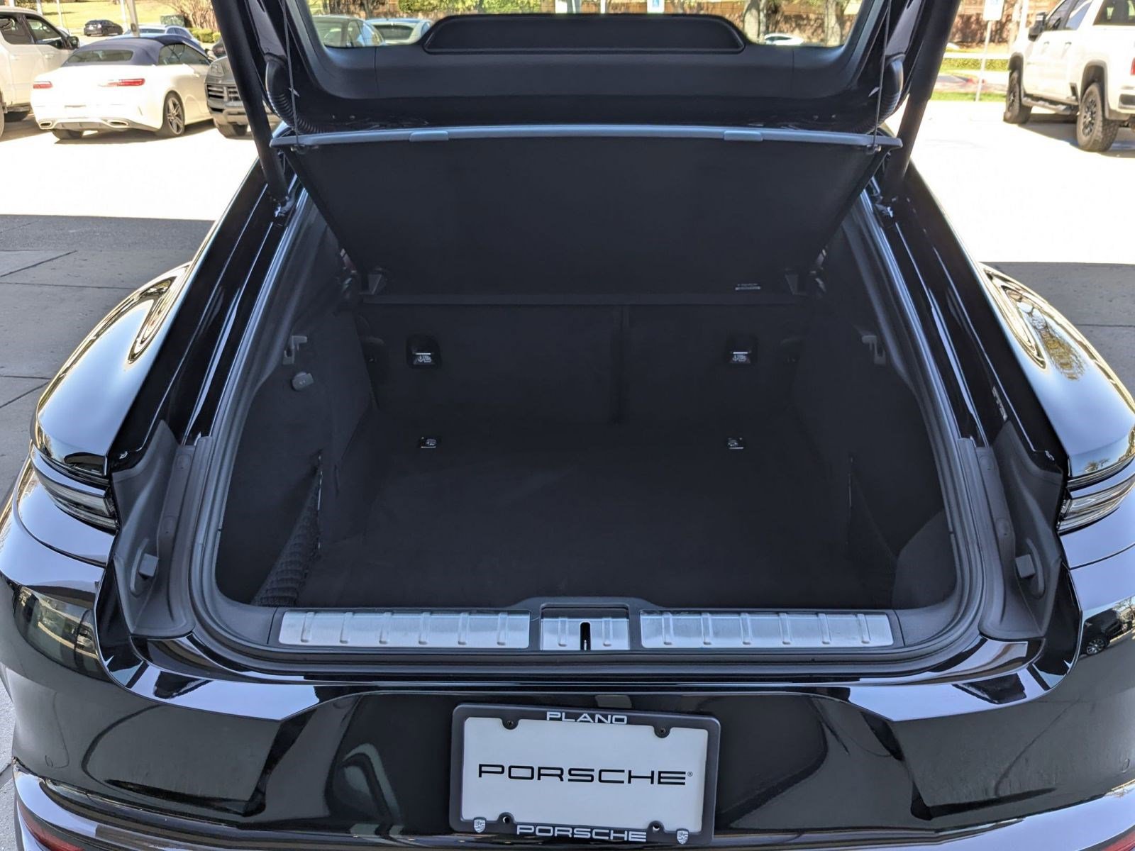 New 2026 Porsche Panamera GTS image 23